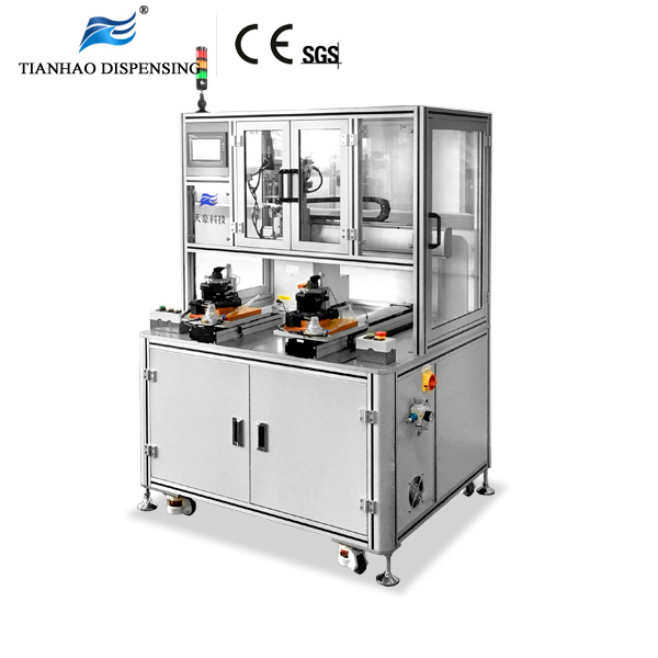 Auto-screwdriving locking machine with dual work table